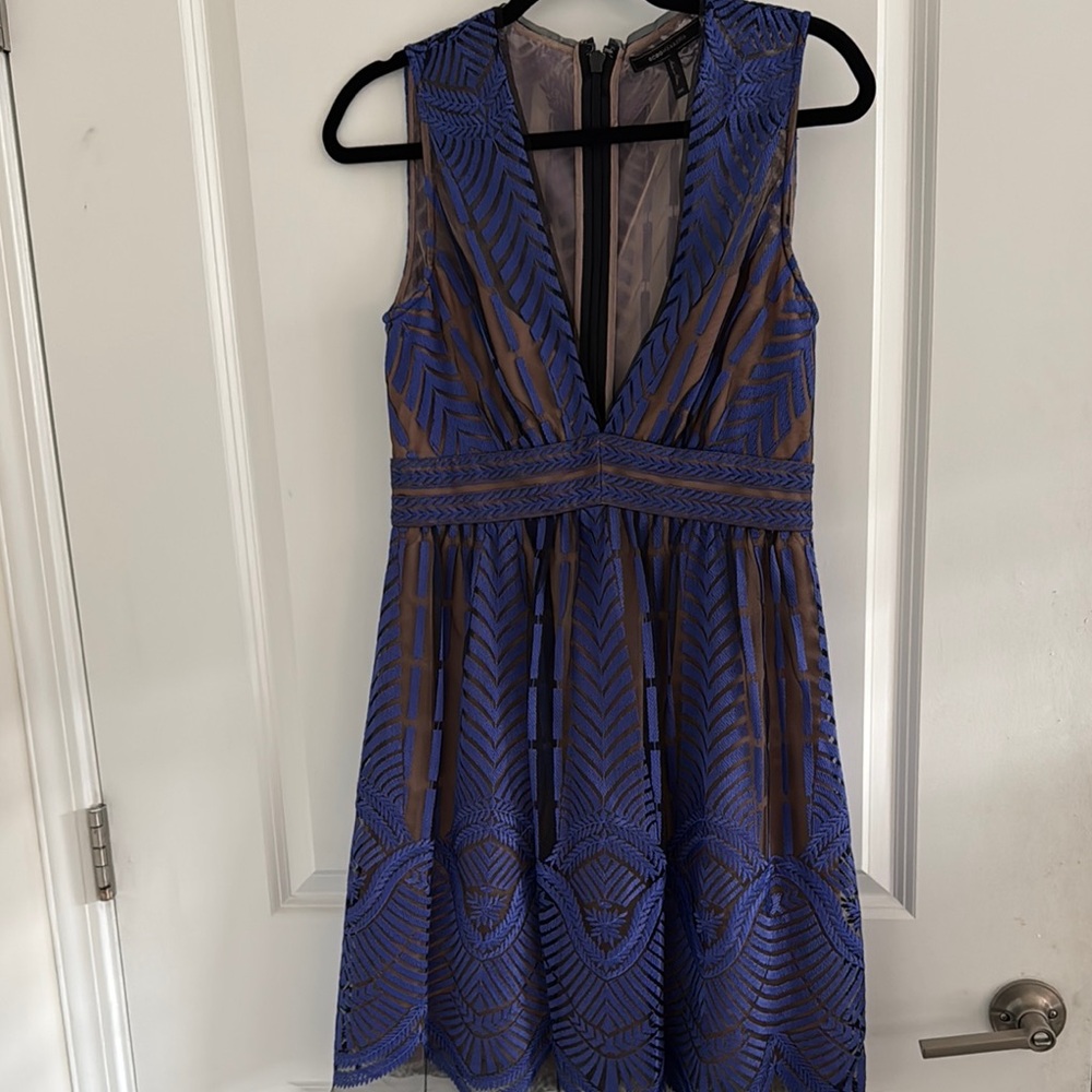 Elegant Blue Sleeveless Dress